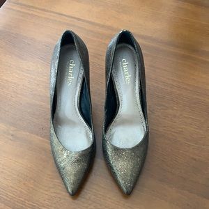 Charles David gold heels size 7